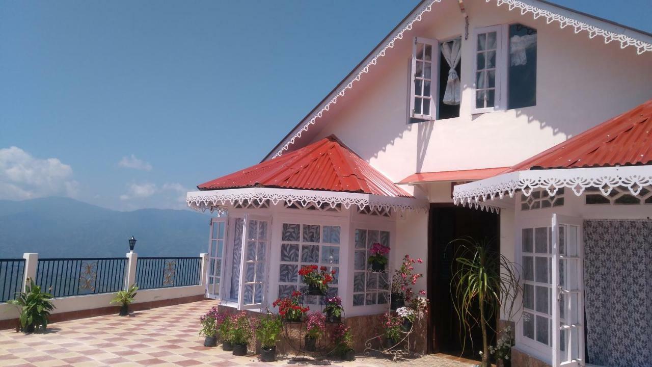 Yashita Homestay Дарджилинг Экстерьер фото