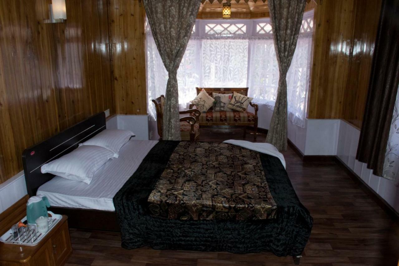 Yashita Homestay Дарджилинг Экстерьер фото