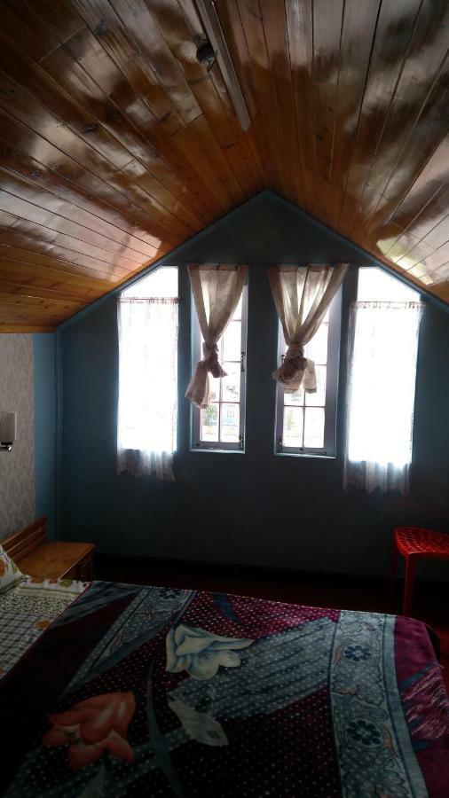 Yashita Homestay Дарджилинг Экстерьер фото